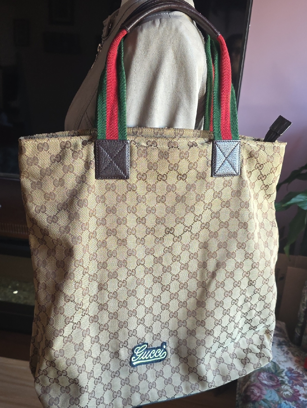 Gucci Tote Bag - Picture 4 of 11